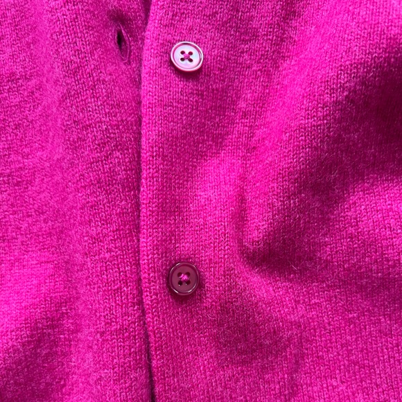 SOLD / Cashmere cardigan sweater - Picture 3 of 9